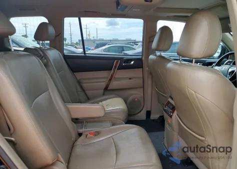 2011 Toyota Highlander Limited z USA, uszkodzony, nr VIN 5TDYK3EHXBS028711